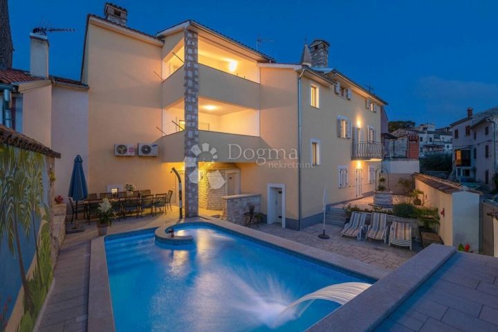 Casa in vendita 537 m² – Vodnjan
