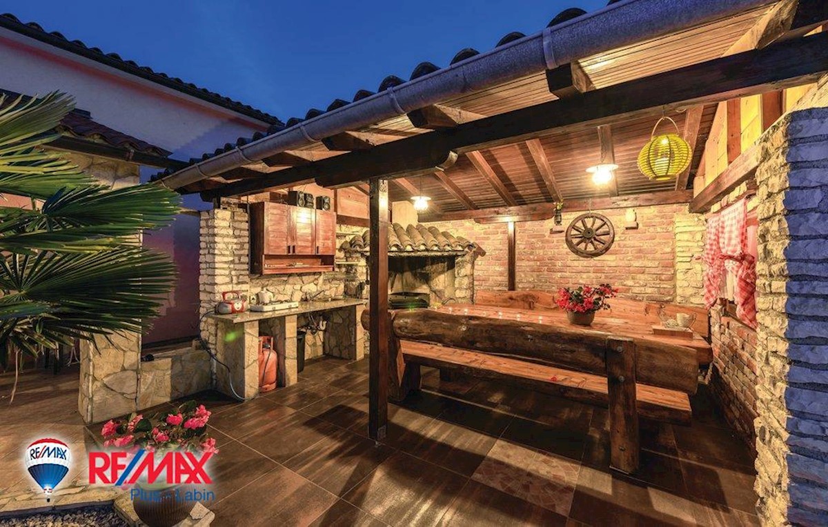 Casa In vendita - ISTARSKA  LABIN 
