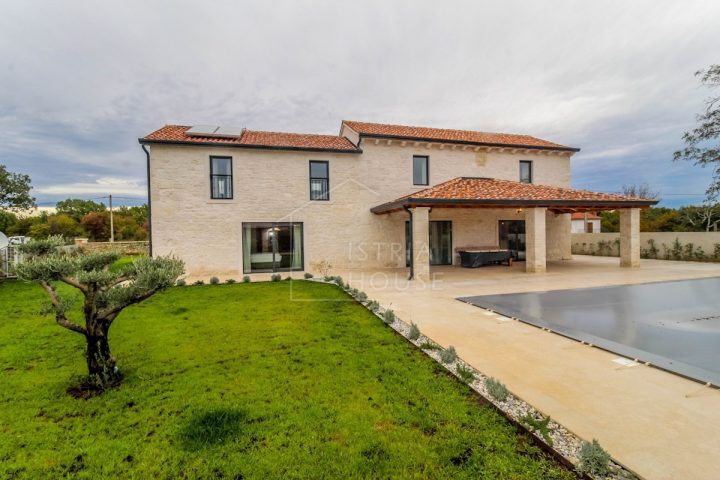 Maison à vendre 350 m² – Rovinj