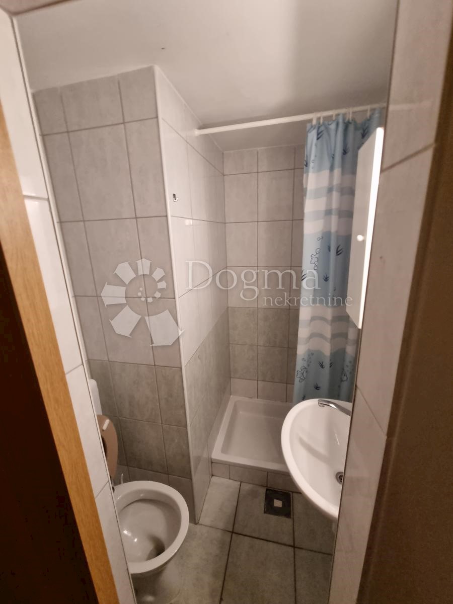 Stan Na prodaju - ŠIBENSKO-KNINSKA  VODICE 