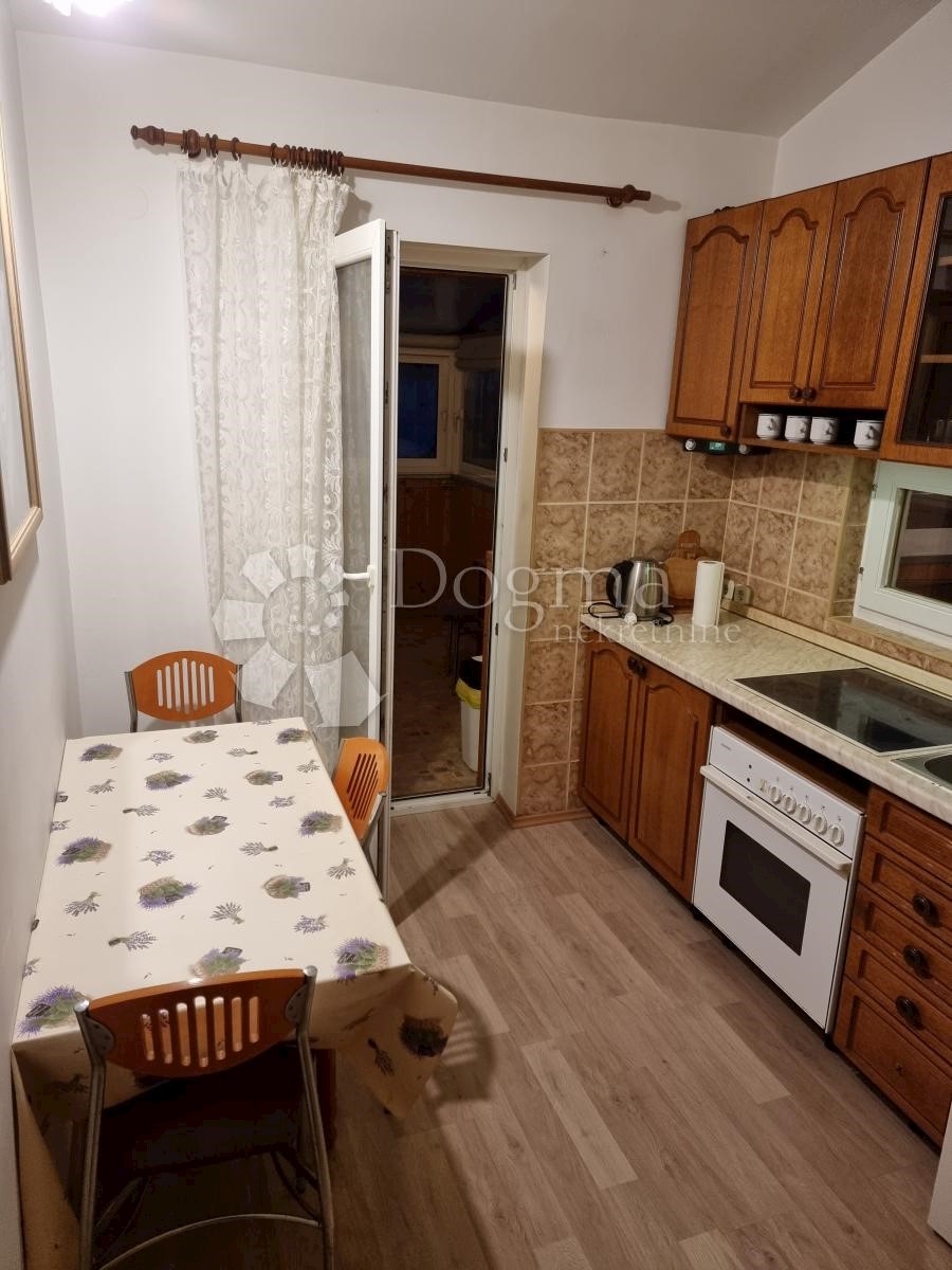 Stan Na prodaju - ŠIBENSKO-KNINSKA  VODICE 