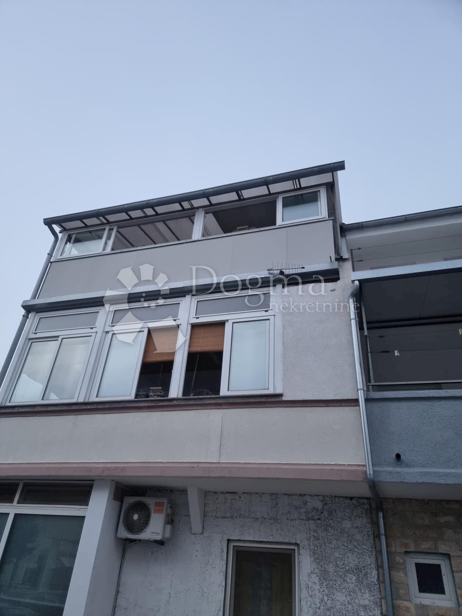 Stan Na prodaju - ŠIBENSKO-KNINSKA  VODICE 