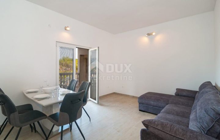 Casa In vendita - Splitsko-dalmatinska Supetar - foto 5/18