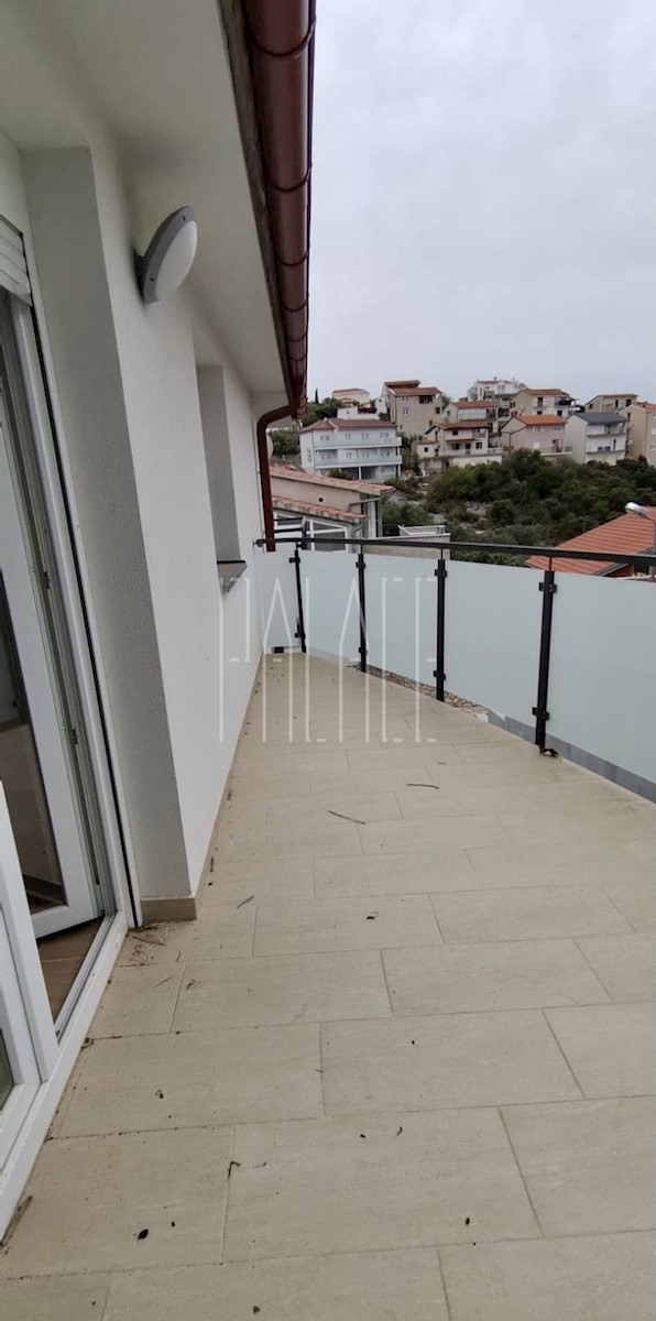 Flat For sale - ŠIBENSKO-KNINSKA  PRIMOŠTEN 