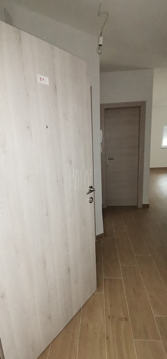 Apartmán Na predaj - ŠIBENSKO-KNINSKA  PRIMOŠTEN 
