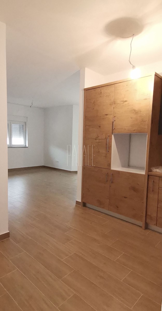 Apartment Zu verkaufen - ŠIBENSKO-KNINSKA  PRIMOŠTEN 