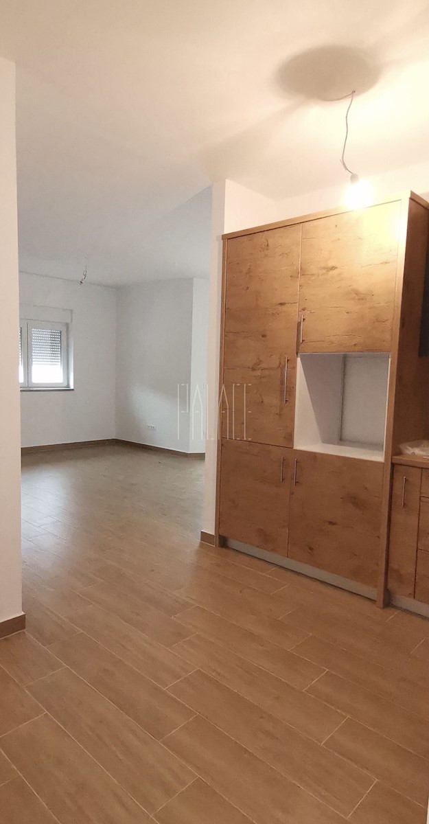 Flat For sale - ŠIBENSKO-KNINSKA  PRIMOŠTEN 