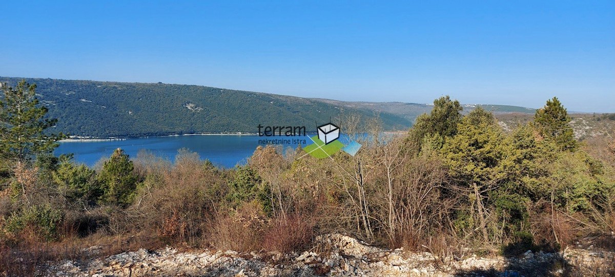 Land For sale - ISTARSKA  RAŠA 