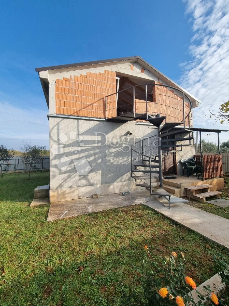 House For sale - ISTARSKA  MEDULIN 