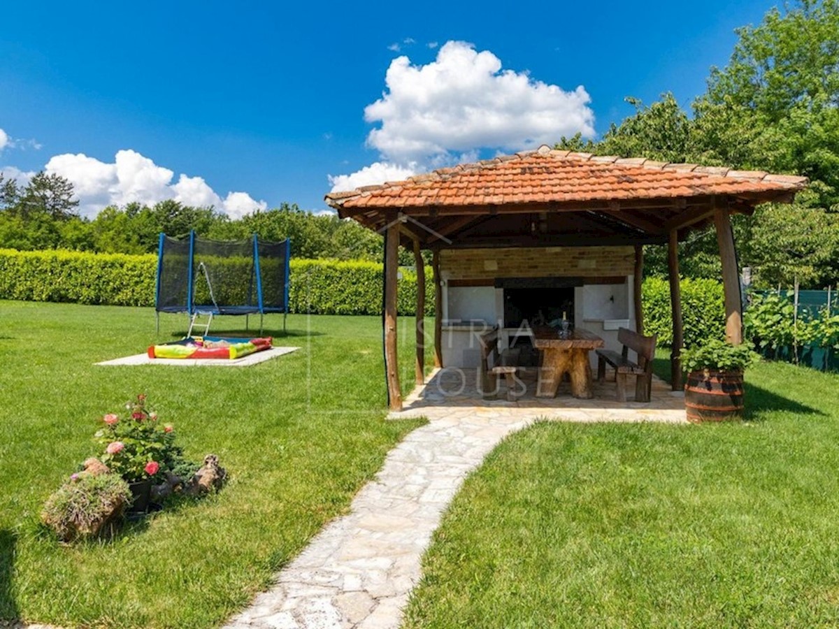 Haus Zu verkaufen - ISTARSKA  MOTOVUN 