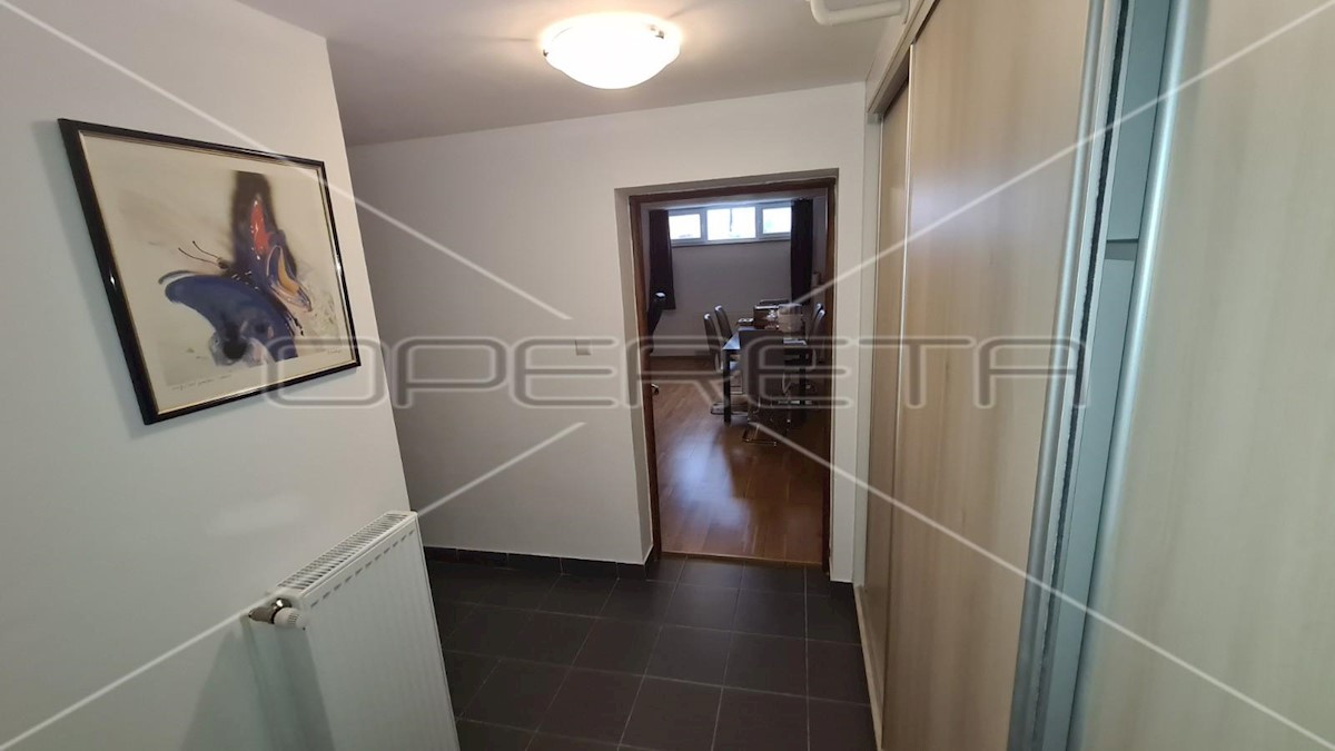 Apartmán Na predaj - GRAD ZAGREB  ZAGREB 