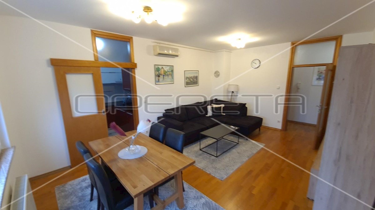 Apartmán Na predaj - GRAD ZAGREB  ZAGREB 