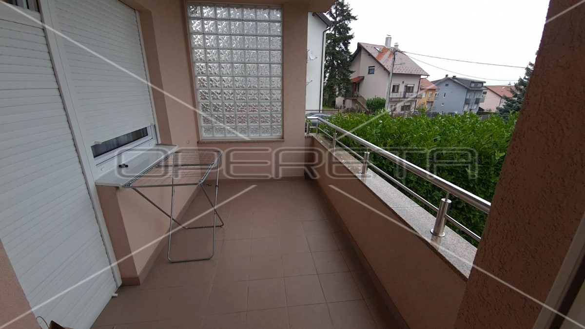 Apartmán Na predaj - GRAD ZAGREB  ZAGREB 