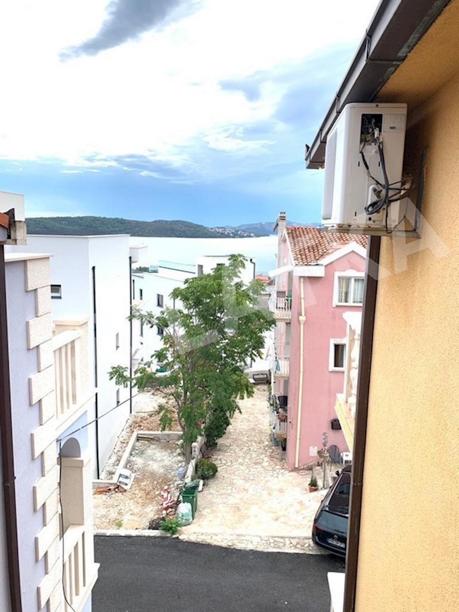 Haus Zu verkaufen - SPLITSKO-DALMATINSKA  TROGIR 