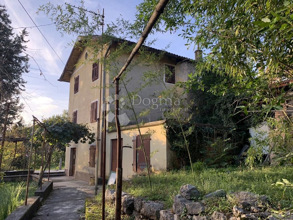 Dom Na predaj - PRIMORSKO-GORANSKA  LOVRAN 