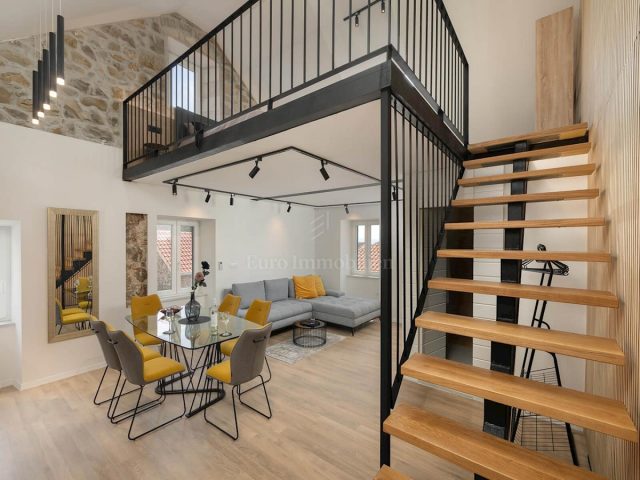 Apartmán na prodej 120 m² – Makarska