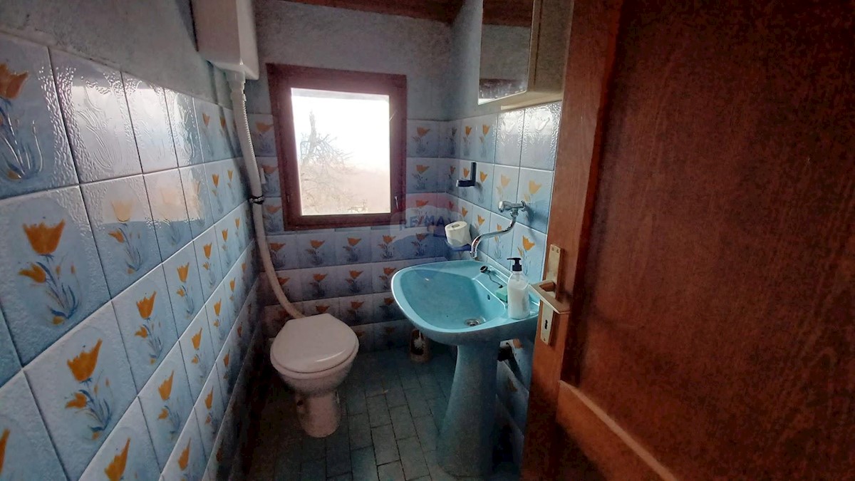 Haus Zu verkaufen - PRIMORSKO-GORANSKA  ČABAR 