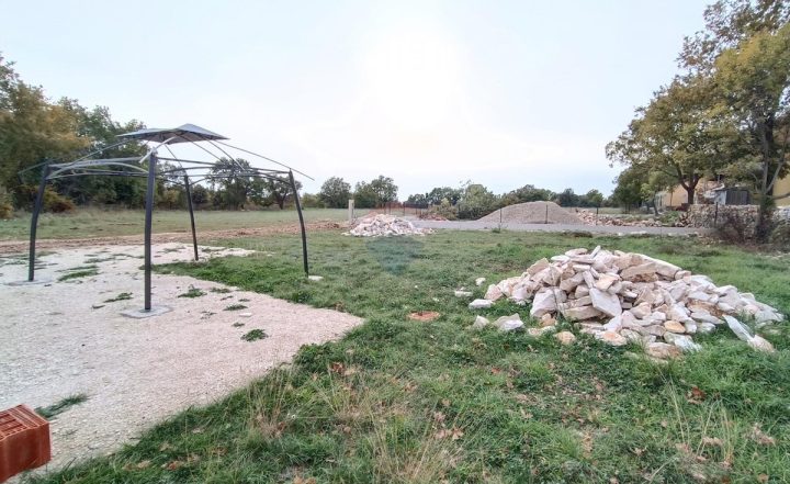 Parcela Na predaj - Istarska Marčana - foto 2/3