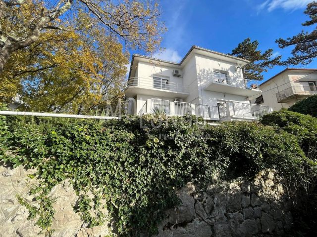 Kuća na prodaju 313 m² – Kraljevica