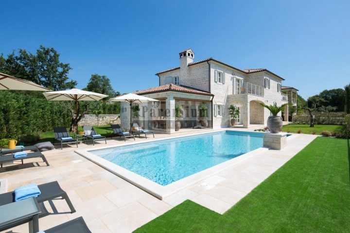 Kuća na prodaju 359 m² – Poreč