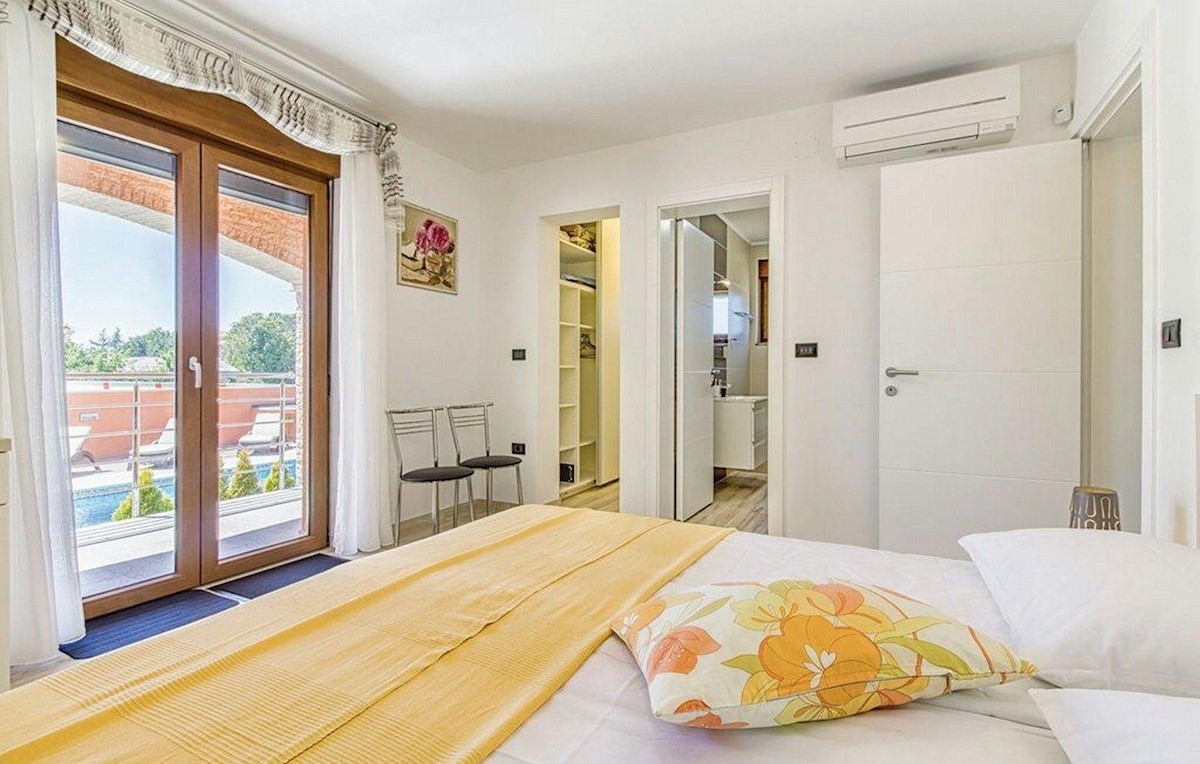 Haus Zu verkaufen - ISTARSKA  PULA 
