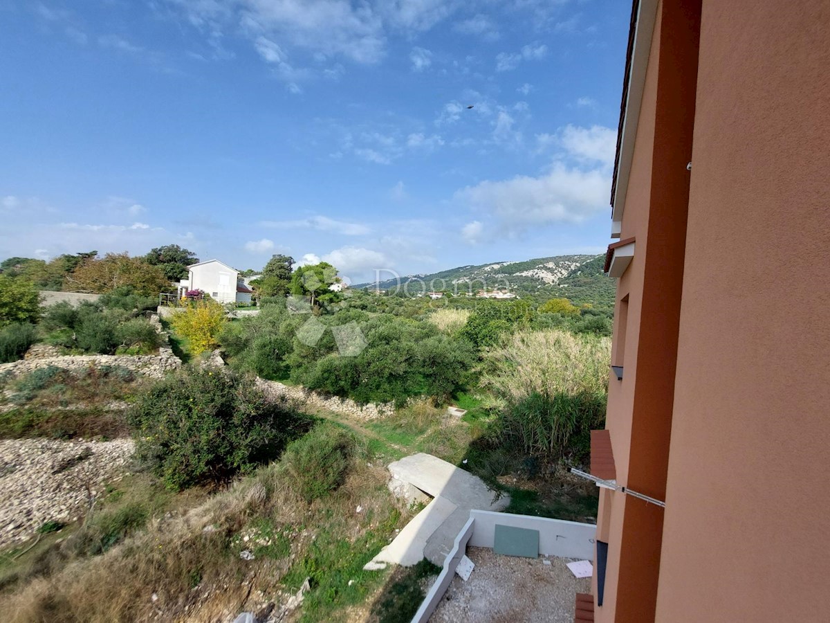 Apartma Naprodaj - PRIMORSKO-GORANSKA  Rab