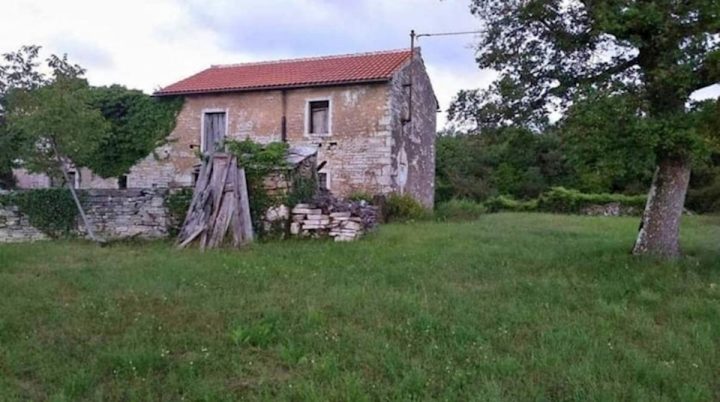 Dům na prodej 200 m² – Oprtalj