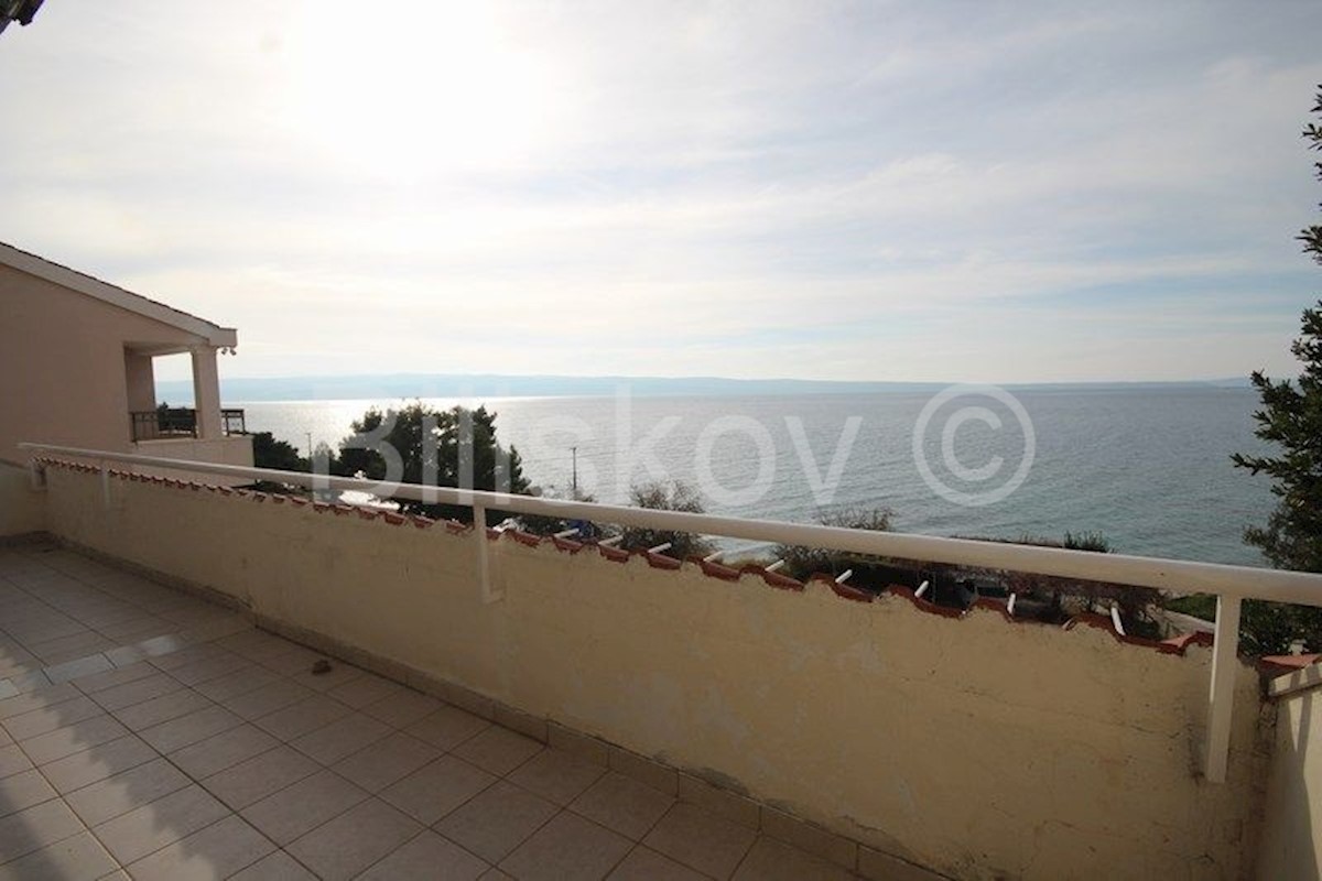 House For sale - SPLITSKO-DALMATINSKA  PODSTRANA 