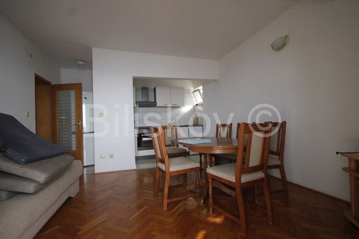 House For sale - SPLITSKO-DALMATINSKA  PODSTRANA 
