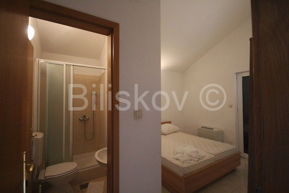 House For sale - SPLITSKO-DALMATINSKA  PODSTRANA 