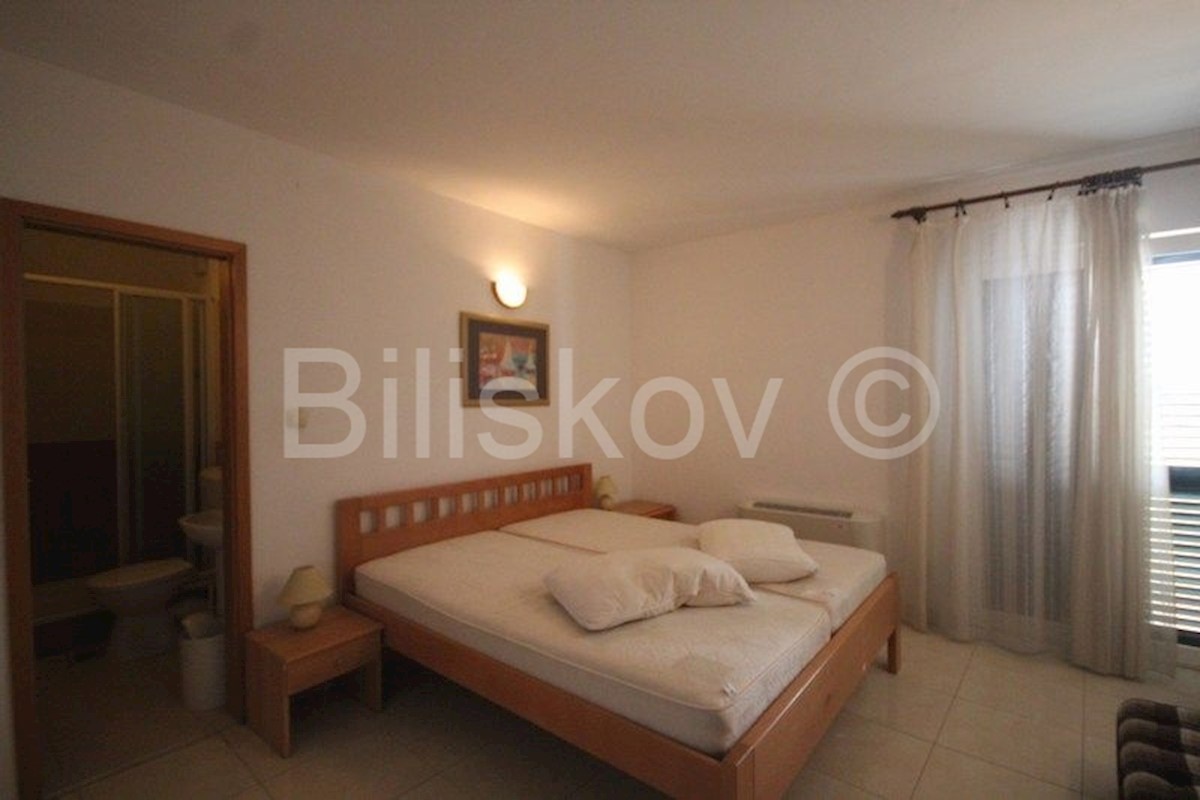 House For sale - SPLITSKO-DALMATINSKA  PODSTRANA 
