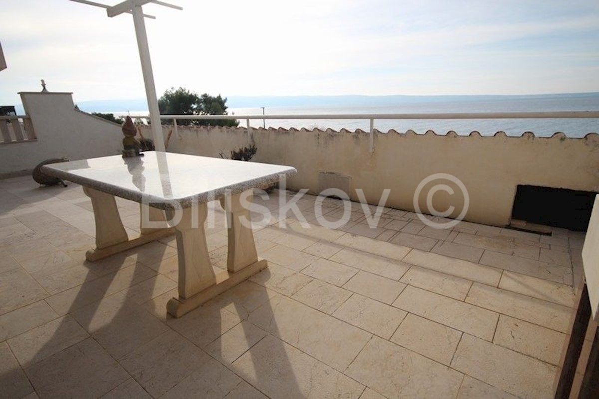 House For sale - SPLITSKO-DALMATINSKA  PODSTRANA 