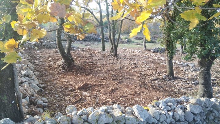 Terreno in vendita 215 m² – Šilo