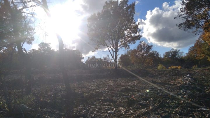 Terreno in vendita 214 m² – Šilo