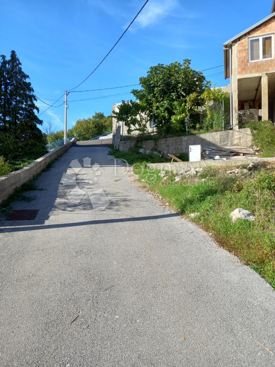 Apartma Naprodaj - PRIMORSKO-GORANSKA  Viškovo