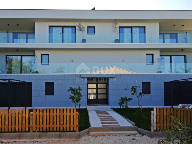 Dům na prodej 542 m² – Rabac
