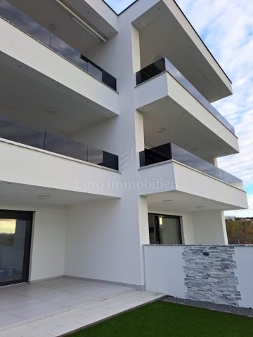 Apartmán Na prodej - Primorsko-goranska Krk - foto 2/35