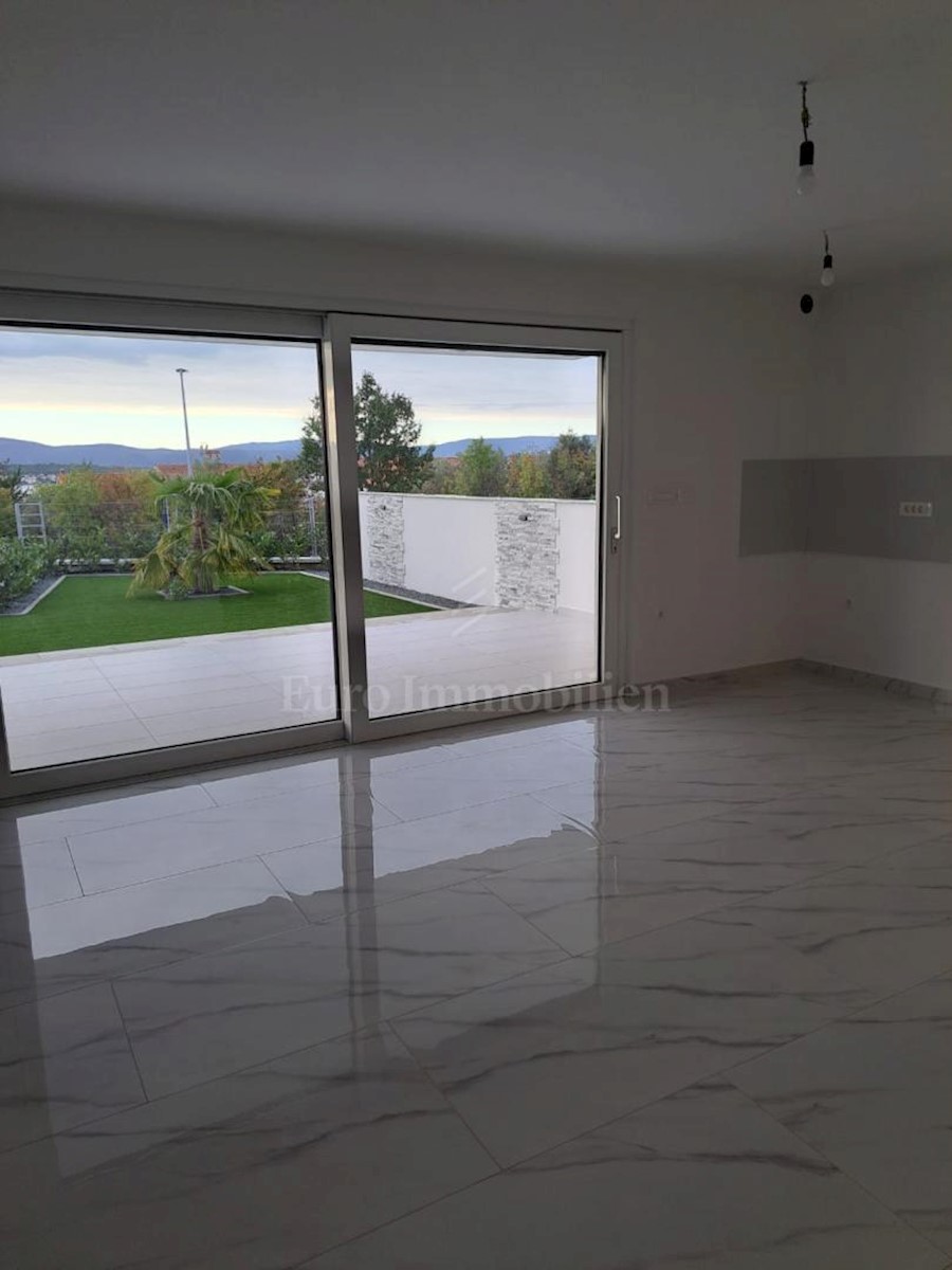 Appartement À vendre - PRIMORSKO-GORANSKA  KRK 