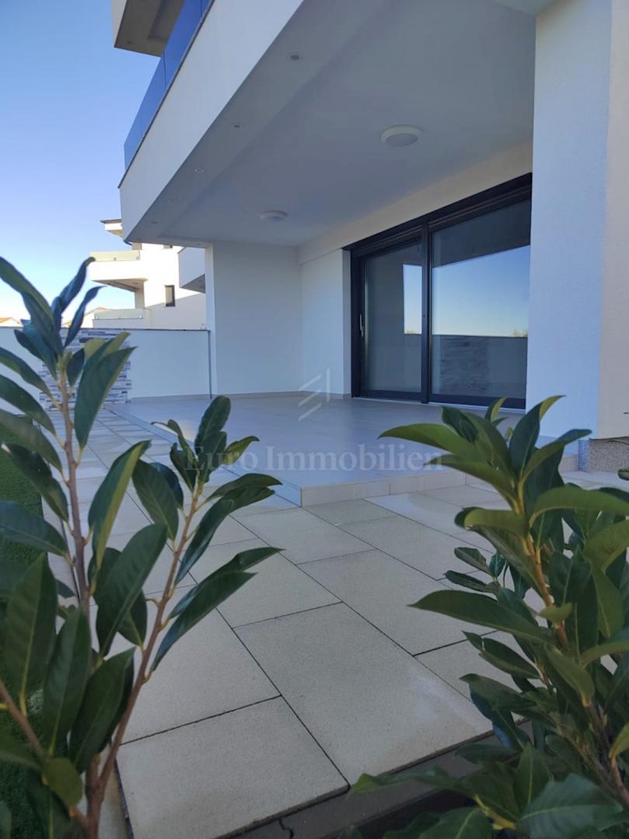 Appartement À vendre - PRIMORSKO-GORANSKA  KRK 