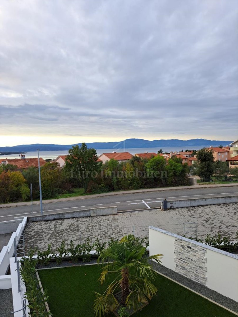 Appartement À vendre - PRIMORSKO-GORANSKA  KRK 