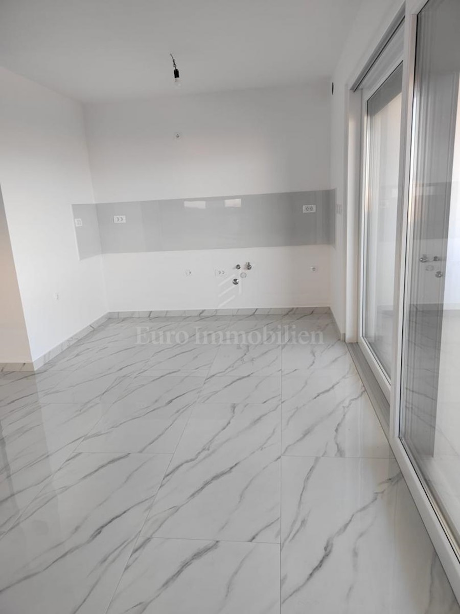 Appartement À vendre - PRIMORSKO-GORANSKA  KRK 