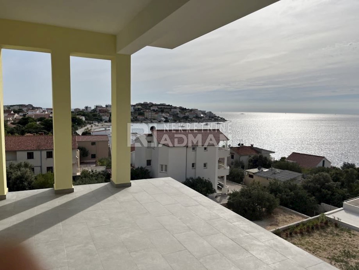 Flat For sale - SPLITSKO-DALMATINSKA  MARINA 