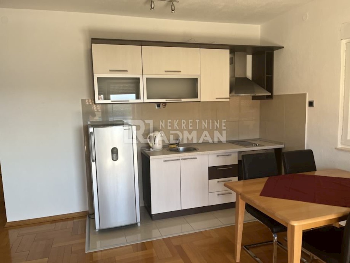 Flat For sale - SPLITSKO-DALMATINSKA  SEGET 