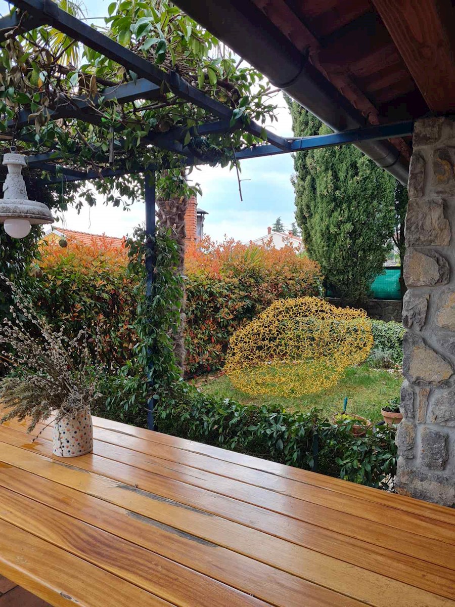 Dom Na predaj - PRIMORSKO-GORANSKA  OPATIJA 