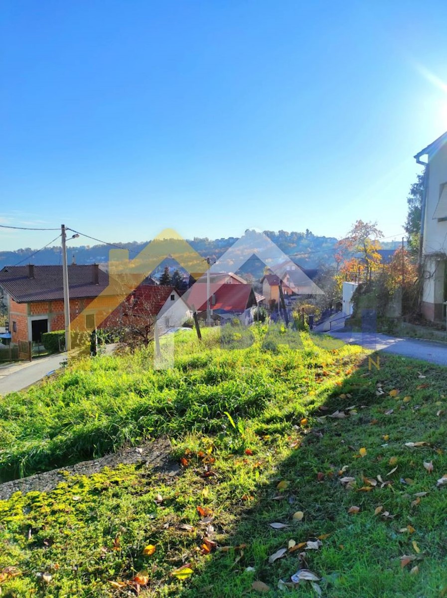 Parcela Na predaj - GRAD ZAGREB  ZAGREB 