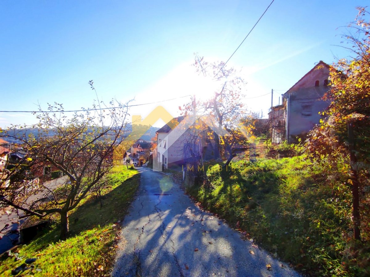 Parcela Na predaj - GRAD ZAGREB  ZAGREB 
