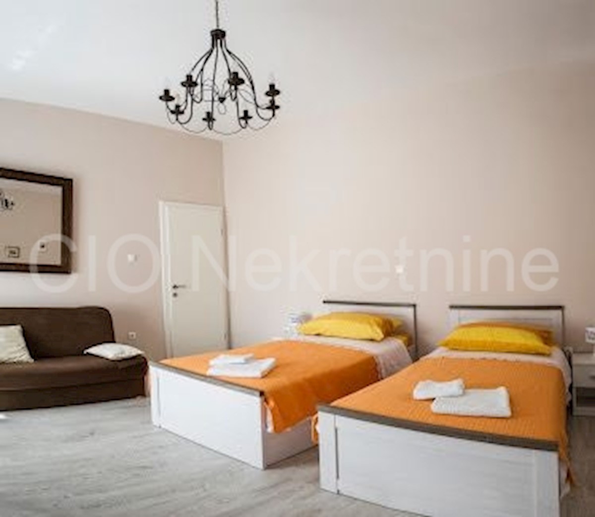 Apartmán Na predaj - SPLITSKO-DALMATINSKA  SPLIT 