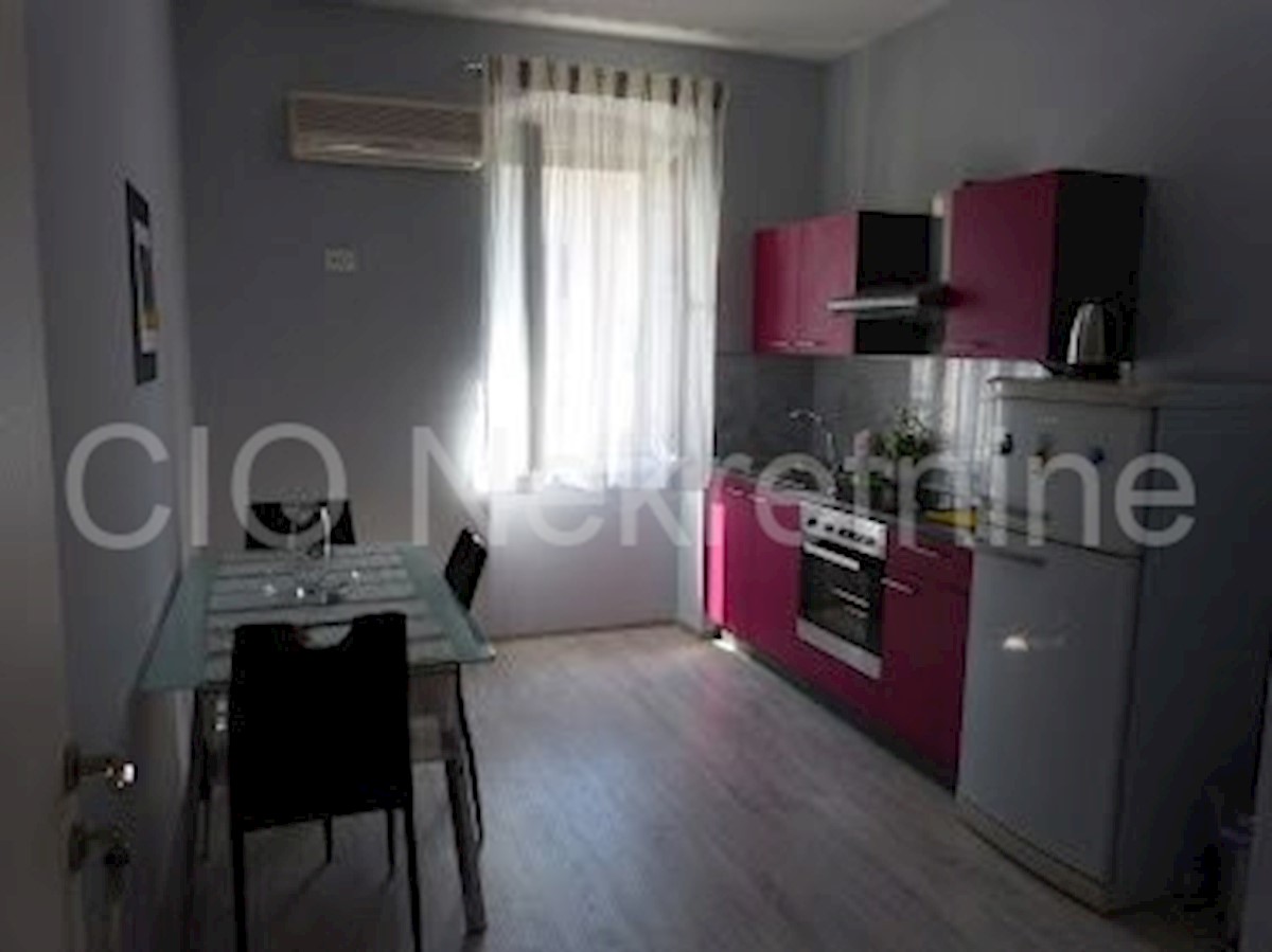 Appartement À vendre - SPLITSKO-DALMATINSKA  SPLIT 