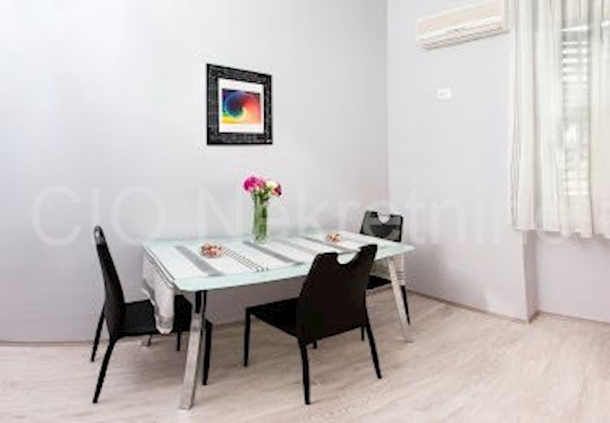 Apartmán Na predaj - SPLITSKO-DALMATINSKA  SPLIT 