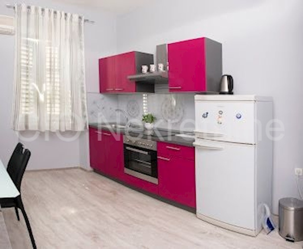 Apartma Naprodaj - SPLITSKO-DALMATINSKA  Split